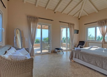 Villa-Mare-Master-Bedroom-Top-Floor