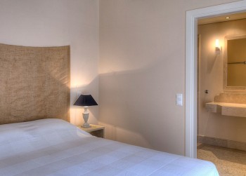 Villa-Tramonto-Double-Bedroom-2
